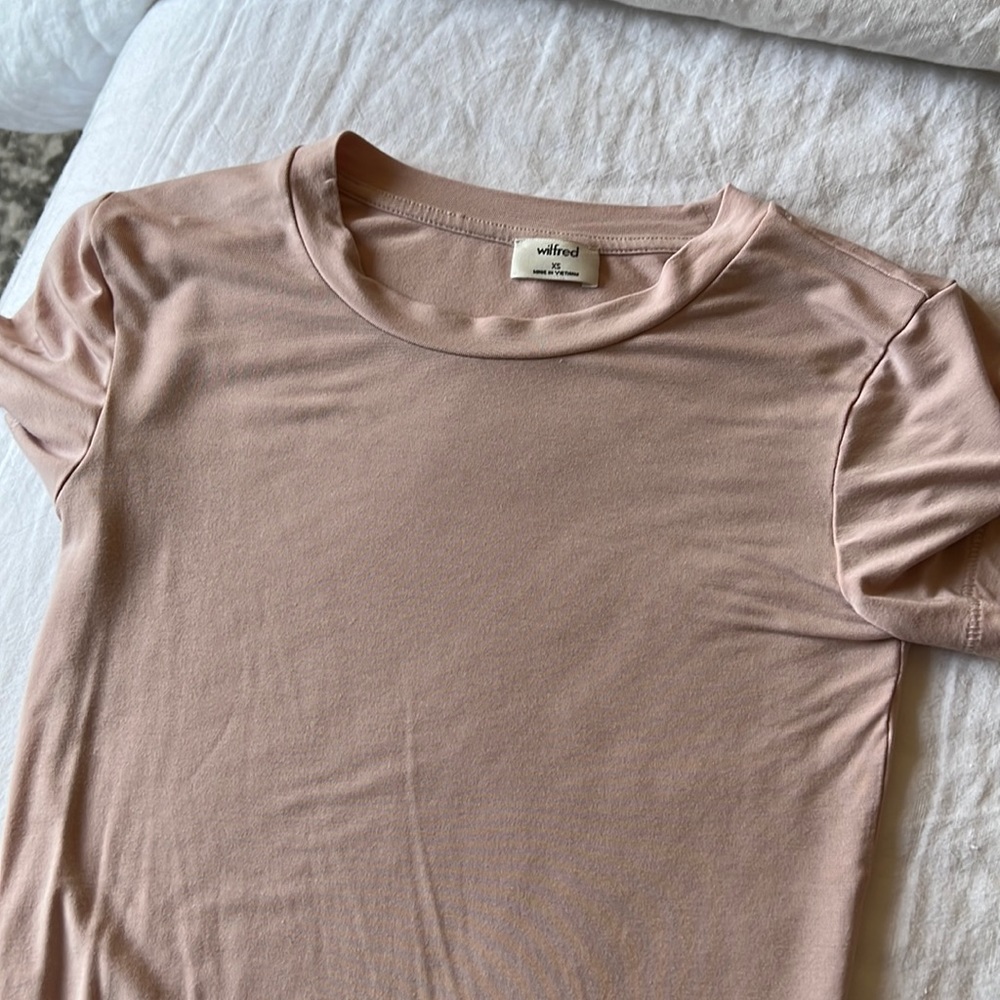 Aritzia Wilfred soft t shirt bodysuit size XS